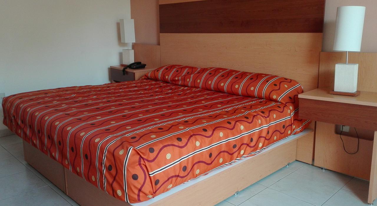 Hotel Real Zapopan Kültér fotó