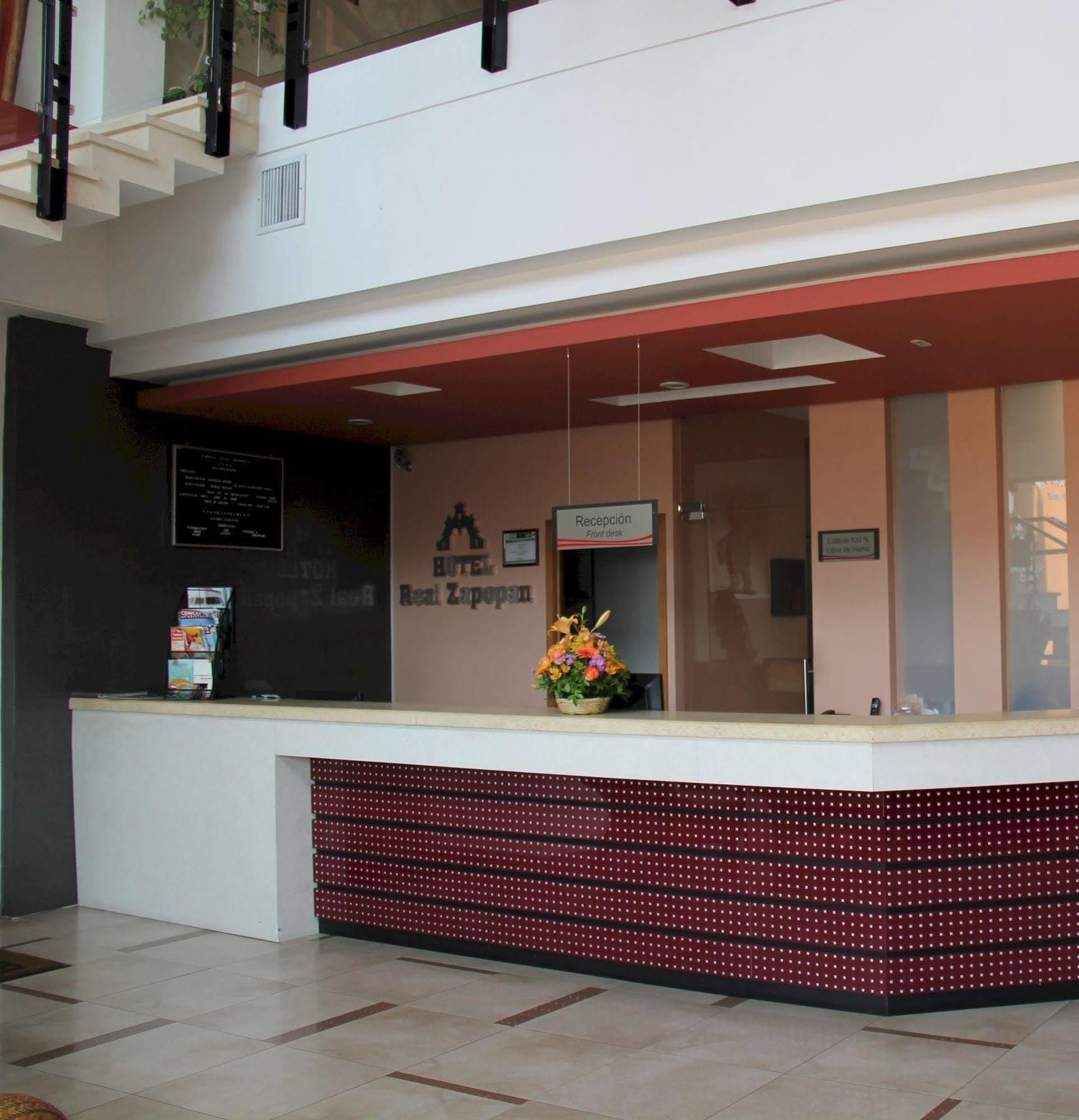 Hotel Real Zapopan Kültér fotó